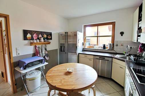 Küche mit Essplatz - Doppelhaushälfte in 24616 Brokstedt mit 130m² kaufen