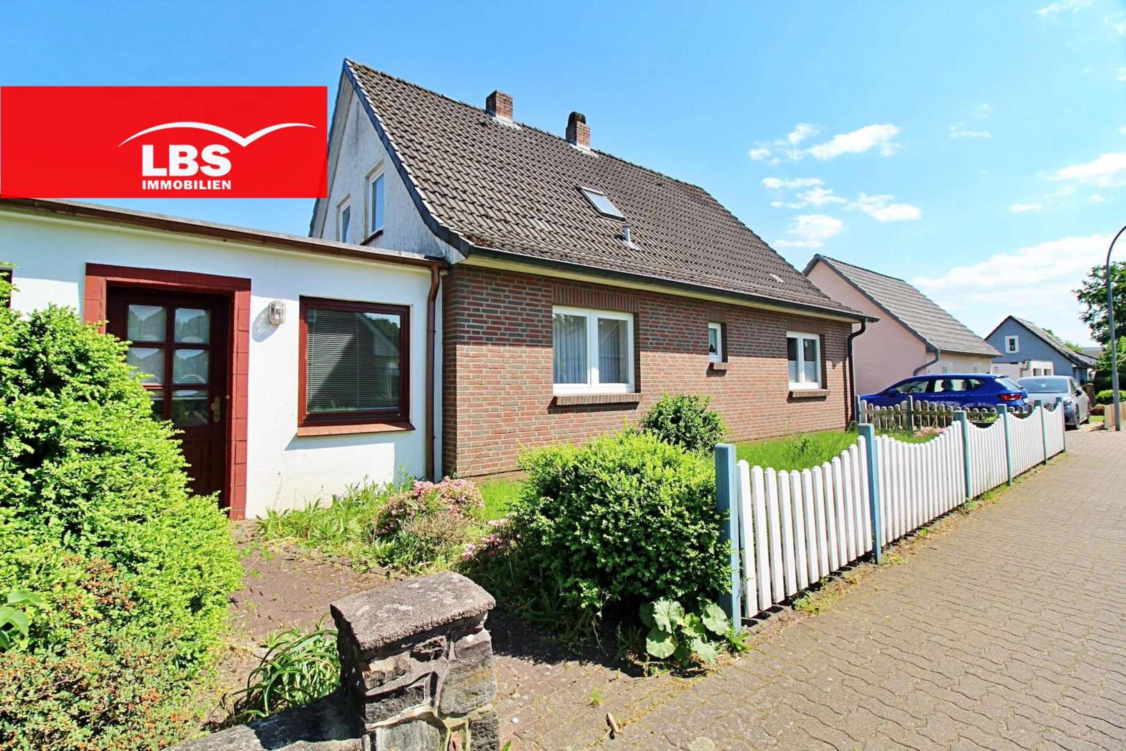 Frontansicht - Einfamilienhaus in 24576 Bad Bramstedt mit 116m² kaufen