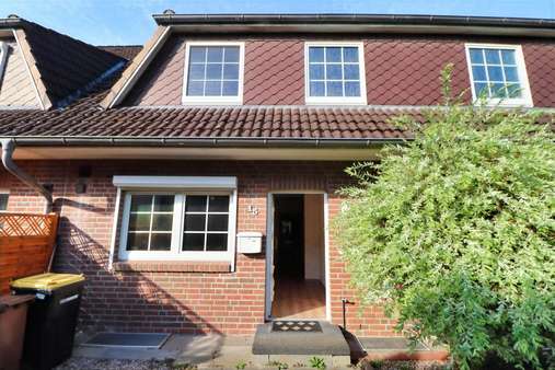 null - Reihenmittelhaus in 25337 Elmshorn mit 107m² kaufen