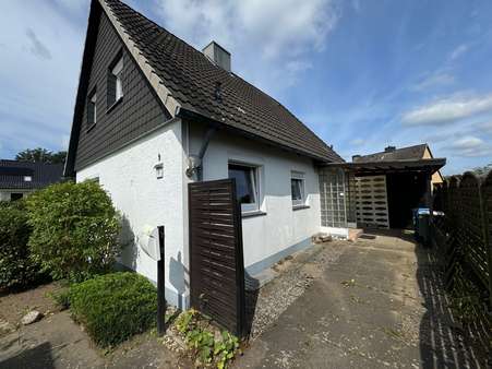 Eingangsbereich - Einfamilienhaus in 24539 Neumünster mit 80m² kaufen