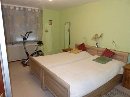 Schlafzimmer - Bungalow in 23795 Schackendorf mit 130m² kaufen