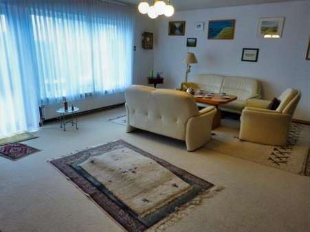 Wohnzimmer - Bungalow in 23795 Schackendorf mit 130m² kaufen