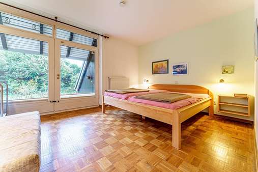 Schlafzimmer - Einfamilienhaus in 22844 Norderstedt mit 210m² kaufen