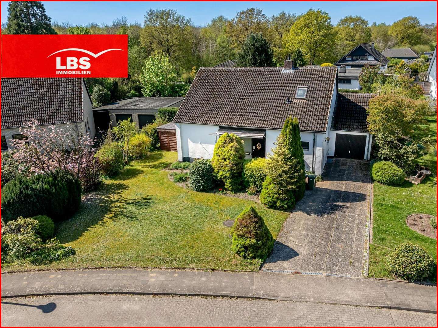 T - Einfamilienhaus in 24539 Neumünster mit 86m² kaufen