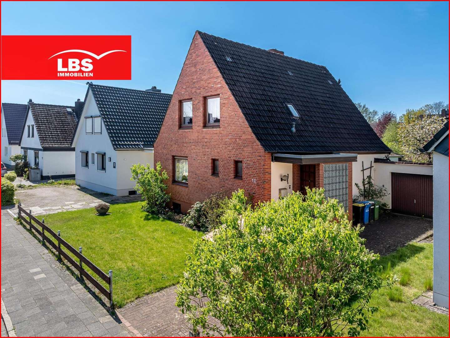 T - Einfamilienhaus in 24537 Neumünster mit 109m² kaufen