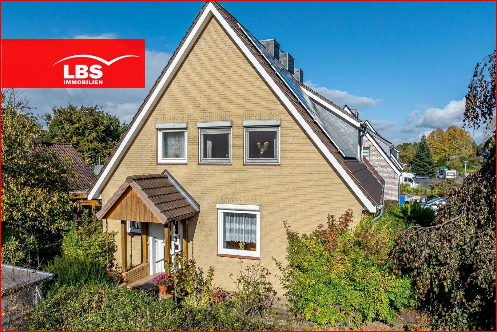 Eingang - Doppelhaushälfte in 24539 Neumünster mit 111m² kaufen