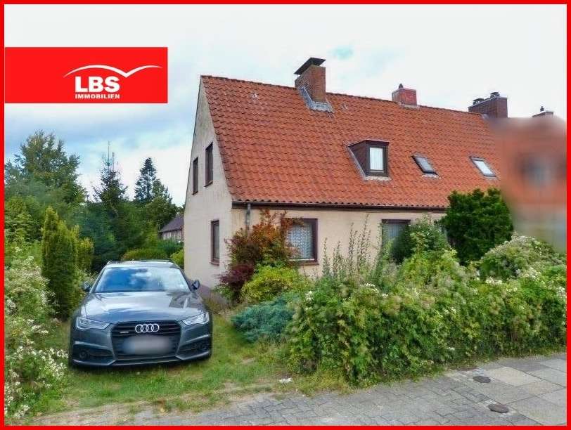 Straßenansicht Straßenansicht - Reihenendhaus in 23795 Bad Segeberg mit 87m² kaufen