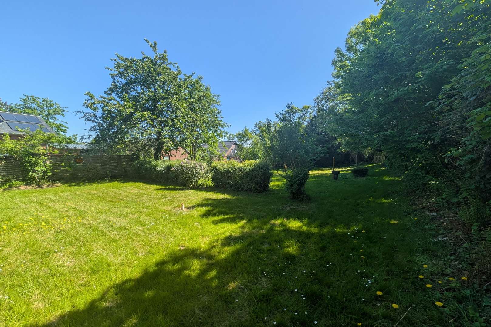 Bllck in den Garten