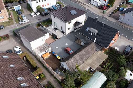 Hausansichten - Zweifamilienhaus in 23879 Mölln mit 390m² als Kapitalanlage günstig kaufen
