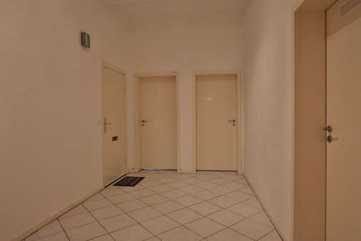 Flur im EG - Mehrfamilienhaus in 21481 Lauenburg mit 261m² kaufen
