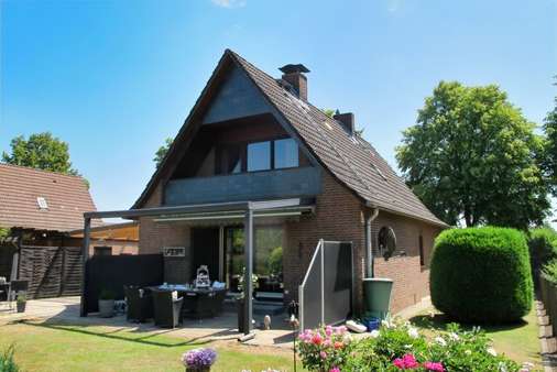 Hausansicht - Einfamilienhaus in 21481 Lauenburg mit 122m² kaufen