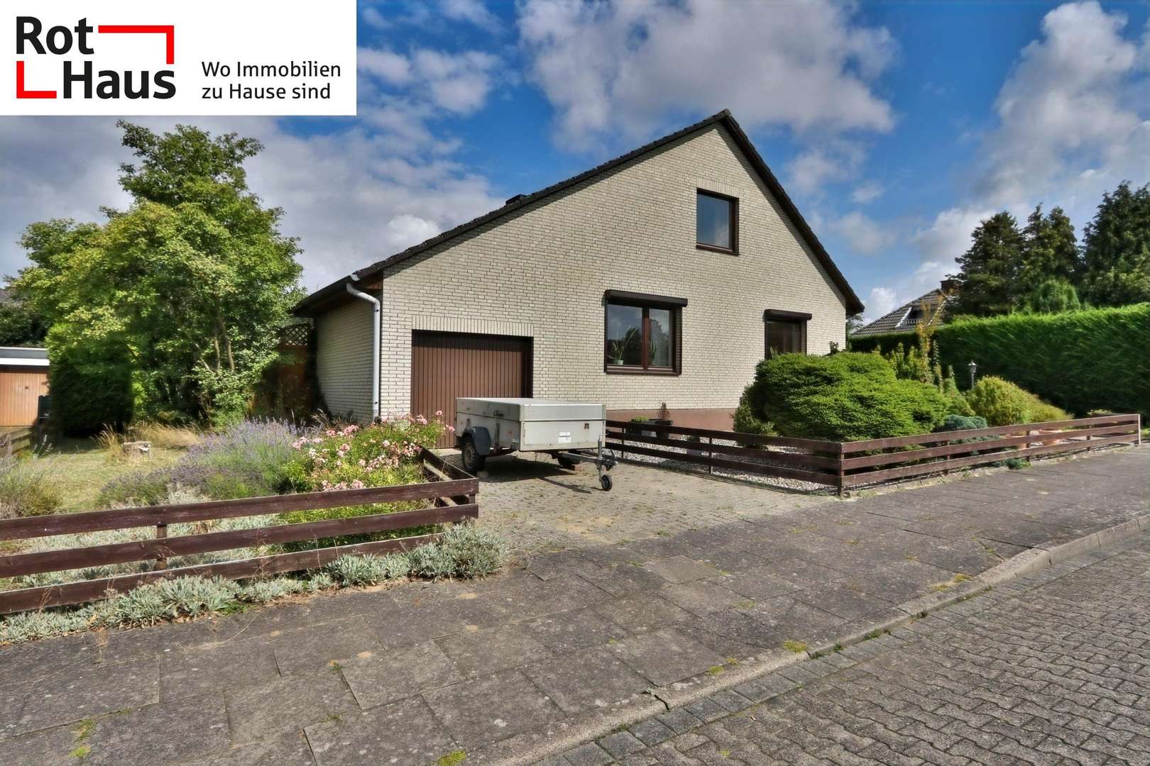 weitere vordere Gebäudeansicht - Einfamilienhaus in 21481 Lauenburg mit 151m² kaufen