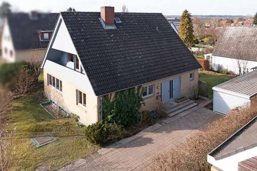 Hausansicht - Einfamilienhaus in 23879 Mölln mit 155m² kaufen