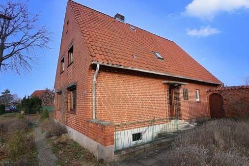 Hausansicht - Einfamilienhaus in 23879 Mölln mit 133m² kaufen