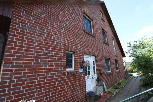 Hausansicht - Doppelhaushälfte in 23883 Sterley mit 116m² kaufen