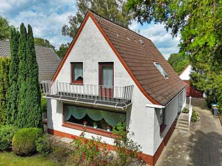 Vorderansicht - Einfamilienhaus in 21502 Geesthacht mit 137m² kaufen