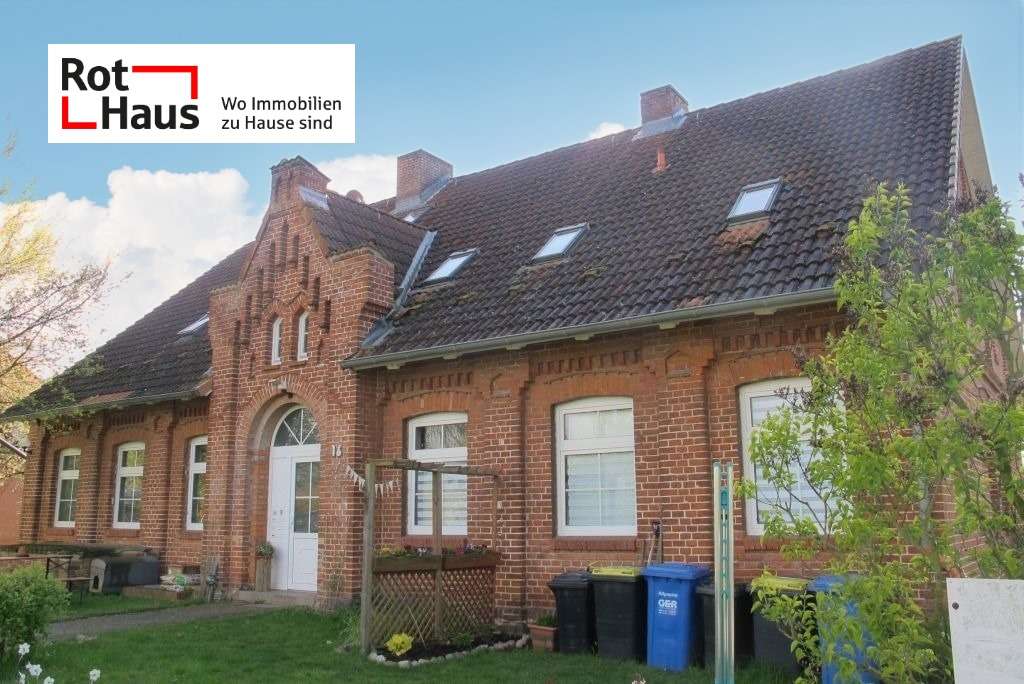 Ehemalige Schule - Mehrfamilienhaus in 19217 Rehna mit 390m² als Kapitalanlage kaufen