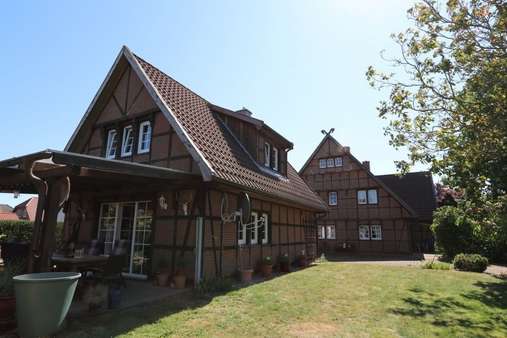 Gästehaus - Zweifamilienhaus in 19246 Kogel mit 225m² kaufen