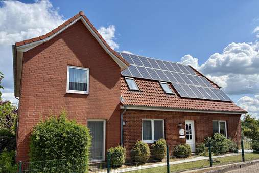 Hausansicht - Einfamilienhaus in 23898 Labenz mit 172m² kaufen