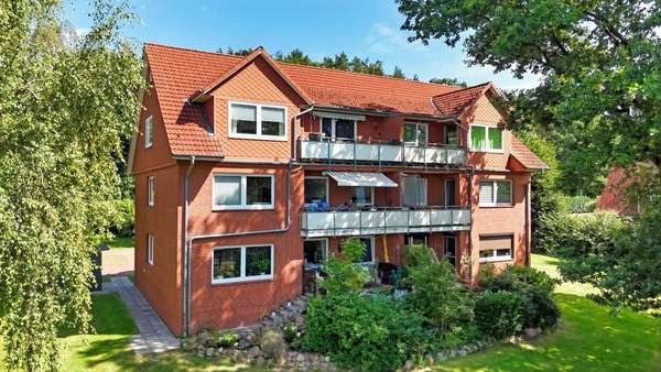 Hinteransicht Hinteransicht - Mehrfamilienhaus in 21502 Geesthacht mit 476m² als Kapitalanlage kaufen