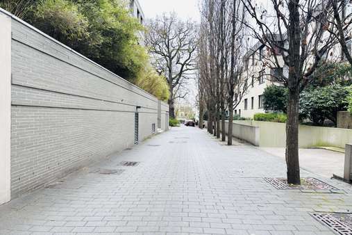 Ansicht Innenhof - Erdgeschosswohnung in 20149 Hamburg mit 84m² kaufen