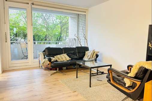 Wohnzimmer Wohnzimmer - Erdgeschosswohnung in 20149 Hamburg mit 84m² kaufen