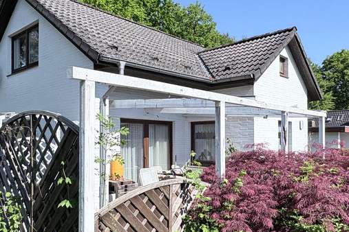 Kleine Terrasse - Einfamilienhaus in 23879 Mölln mit 62m² kaufen