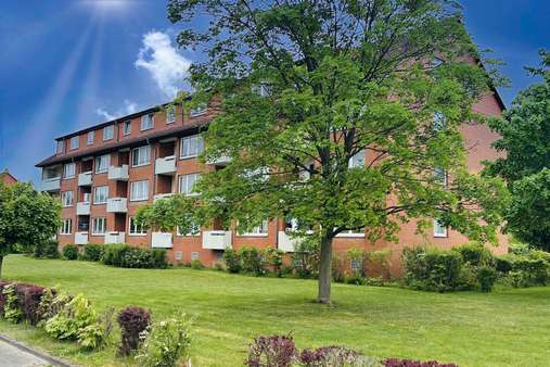 Außenansicht Außenansicht - Etagenwohnung in 21481 Lauenburg mit 71m² kaufen