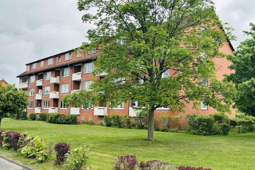 Außenansicht - Etagenwohnung in 21481 Lauenburg mit 71m² kaufen