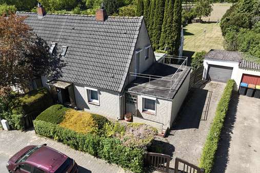 Luftaufnahme - Doppelhaushälfte in 21481 Schnakenbek mit 88m² kaufen
