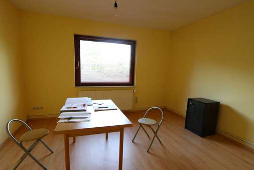Arbeits-/Gästezimmer Arbeits-/Gästezimmer - Doppelhaushälfte in 21514 Büchen mit 100m² kaufen