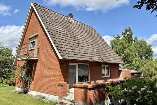Hausansicht Hausansicht - Einfamilienhaus in 23881 Koberg mit 100m² kaufen