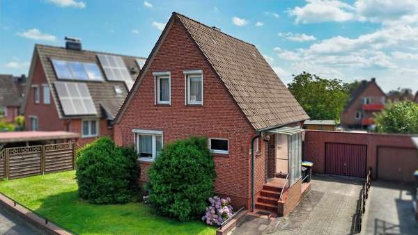 Vorderansicht - Einfamilienhaus in 21481 Lauenburg mit 69m² kaufen
