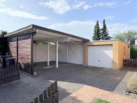 Carport & Garage Carport & Garage - Einfamilienhaus in 23628 Krummesse mit 119m² kaufen