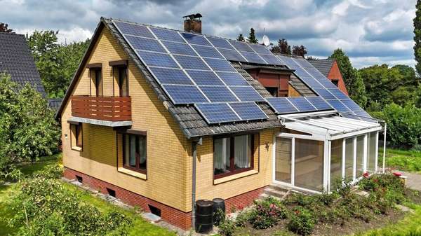 Seitenansicht - Einfamilienhaus in 21526 Hohenhorn mit 139m² kaufen
