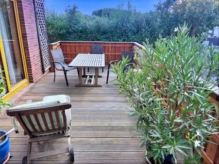 Terrasse - Einfamilienhaus in 23909 Bäk mit 146m² kaufen