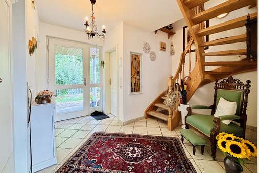 Flur - Neubau Flur - Neubau - Zweifamilienhaus in 21039 Börnsen mit 188m² kaufen