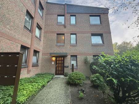 Außenansicht Außenansicht - Erdgeschosswohnung in 21502 Geesthacht mit 58m² kaufen