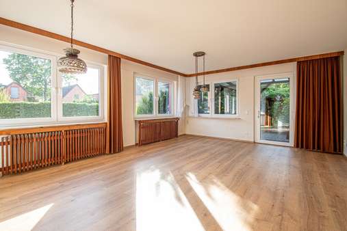 Wohnzimmer 2 EG Wohnzimmer 2 EG - Einfamilienhaus in 21337 Lüneburg mit 165m² kaufen