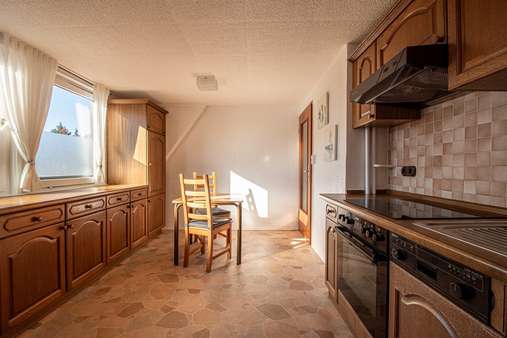 Küche_DG - Mehrfamilienhaus in 21365 Adendorf mit 180m² kaufen