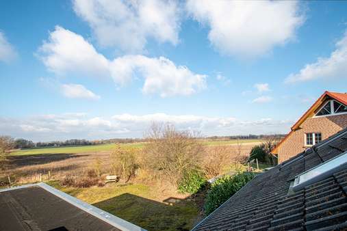 Blick in die Feldmark - Einfamilienhaus in 21379 Rullstorf mit 139m² kaufen