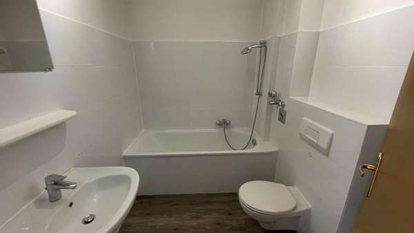 innen liegendes Wannenbad - Etagenwohnung in 21391 Reppenstedt mit 62m² kaufen