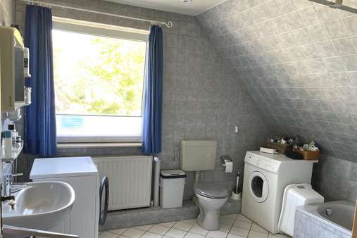 Bad - Einfamilienhaus in 21357 Barum mit 122m² kaufen