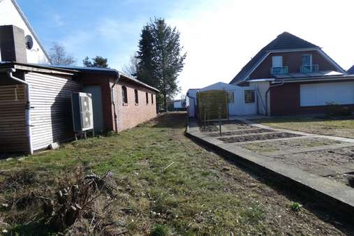 Grundstücks-Zuwegung - Grundstück in 27478 Cuxhaven mit 1064m² kaufen