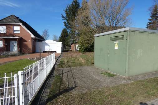 Grundstücks-Zuwegung - Grundstück in 27478 Cuxhaven mit 1064m² kaufen