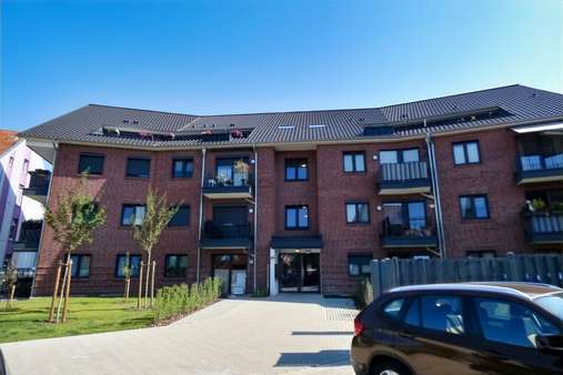 Hauseingang - Penthouse-Wohnung in 27472 Cuxhaven mit 110m² kaufen