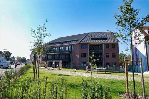 Haus Straßenseite - Penthouse-Wohnung in 27472 Cuxhaven mit 110m² kaufen