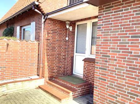 Seitenausgang (Büro) - Einfamilienhaus in 27476 Cuxhaven mit 175m² kaufen