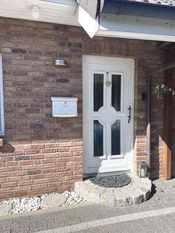 Eingangsbereich Eingangsbereich - Einfamilienhaus in 27478 Cuxhaven mit 109m² kaufen