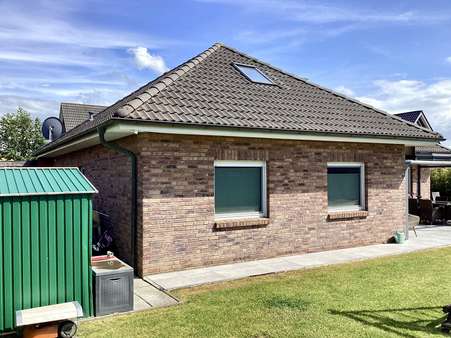 Hausansicht Hausansicht - Einfamilienhaus in 27478 Cuxhaven mit 109m² kaufen